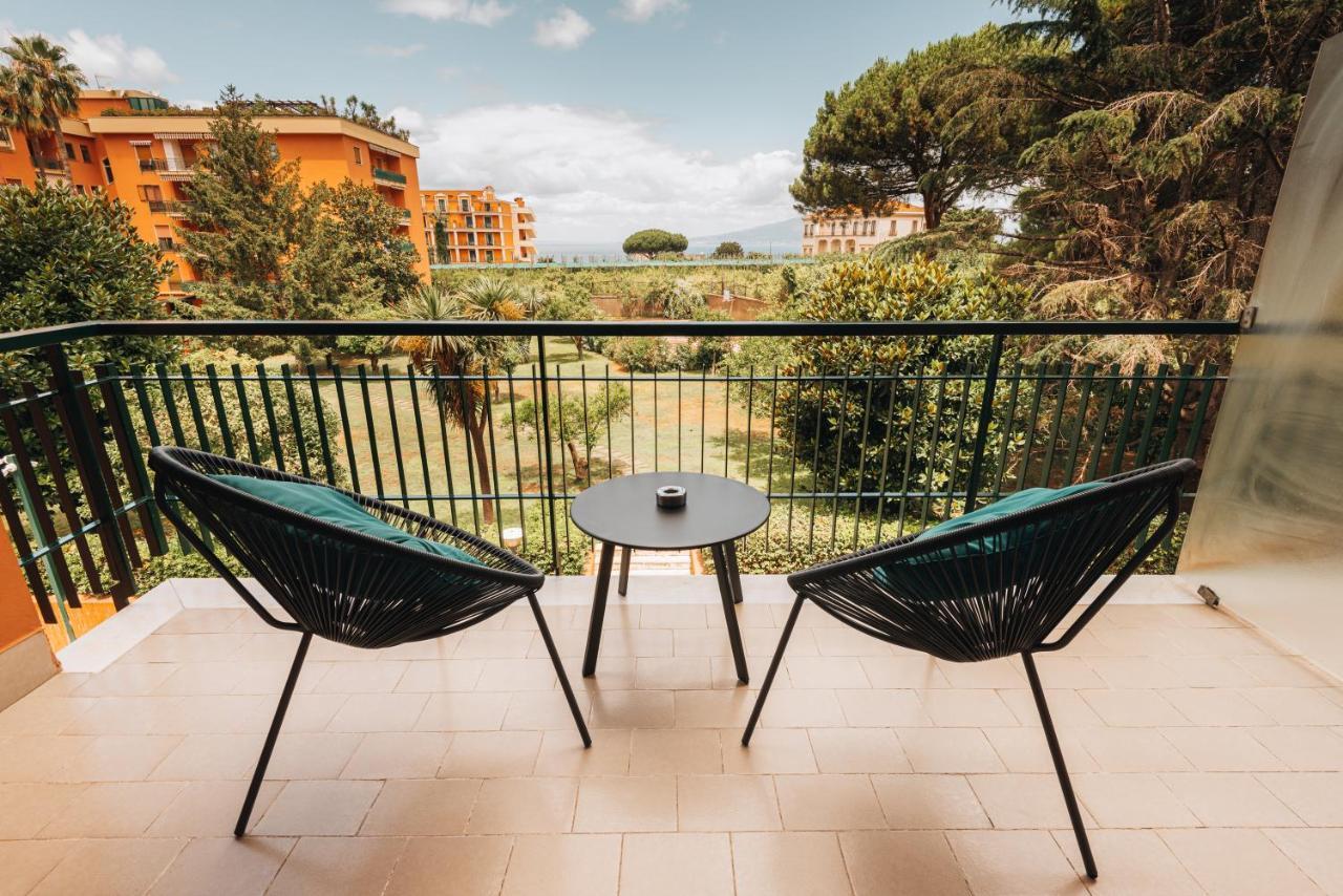 Sama Apartments Sorrento Exterior photo